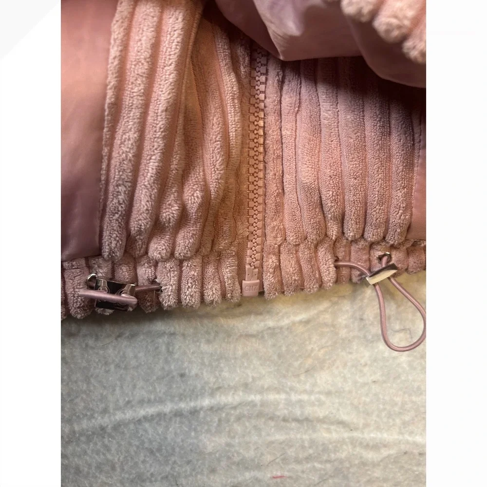 Koolaburra by Ugg Pink Corduroy Puffer Jacket‎ Full Zip Mock Neck M